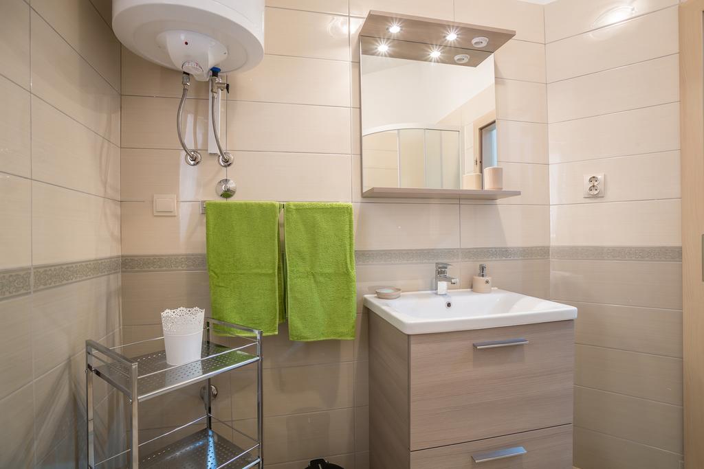 Apartments Oleandar Rogoznica  Room photo